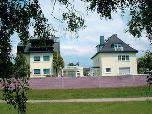 Hotel Peter Schaefer Ginsheim-Gustavsburg Esterno foto